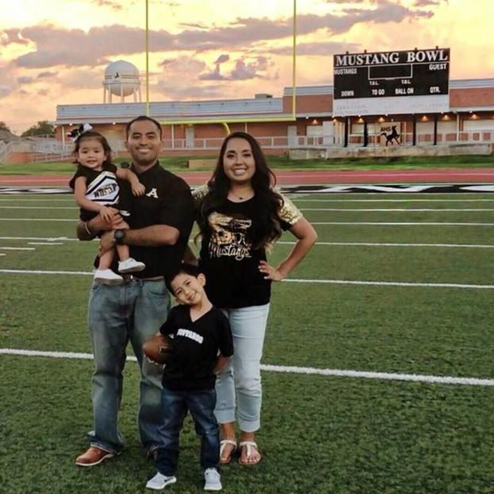 Meet your Posher, Dedra